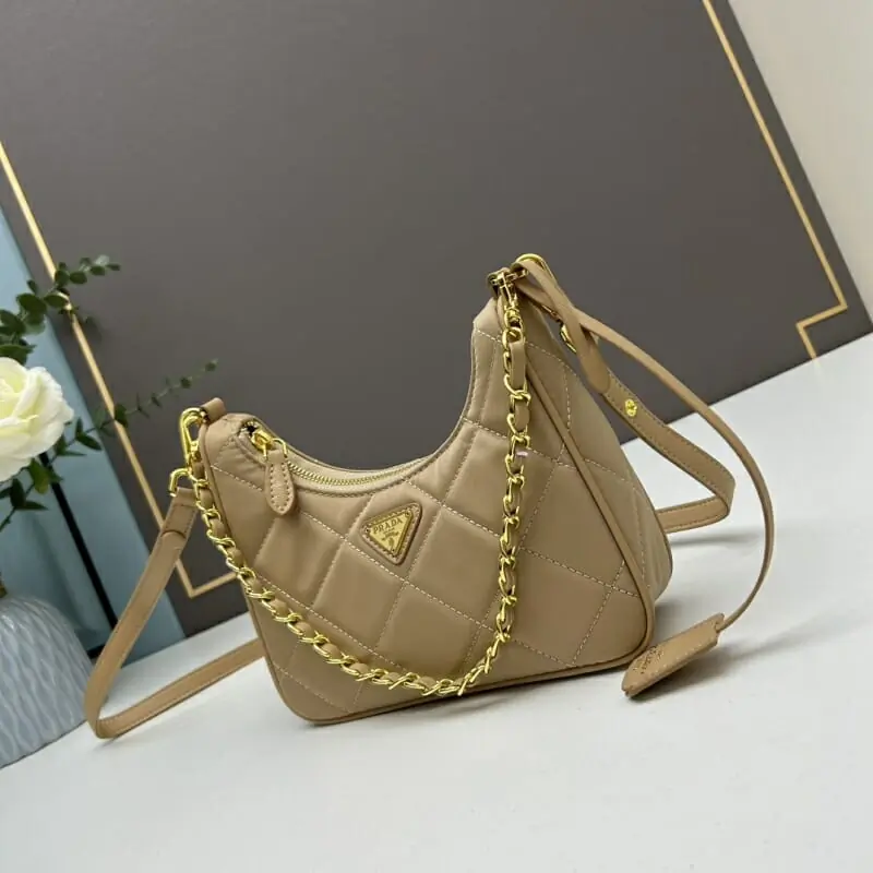 prada aaa qualite mini sac a main pour femme s_123b0b01